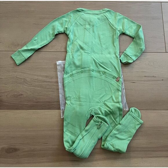 NWT Goumi Kids Matcha Baby Footie SZ 12-18mo Snug Fit Green Bamboo Zippy Sleeper - Picture 2 of 3